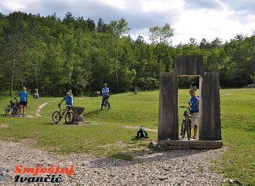 Aleja Glagoljaša svaki biciklist ima svoje slovo Aleja Glagoljaša svaki biciklist ima svoje slovo
