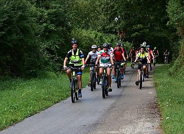 Kolona biciklista Kolona biciklista