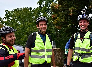 PAr rijeci prije polaska od organizatora i vodica PAr rijeci prije polaska od organizatora i vodica