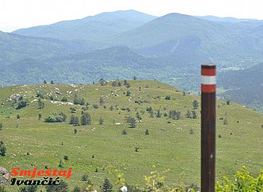 Raj za oči, najzapadniji vrh Hrvatske veći od 1000 m Raj za oči, najzapadniji vrh Hrvatske veći od 1000 m