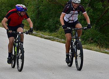 Sad cu te ja prestici Sad cu te ja prestici